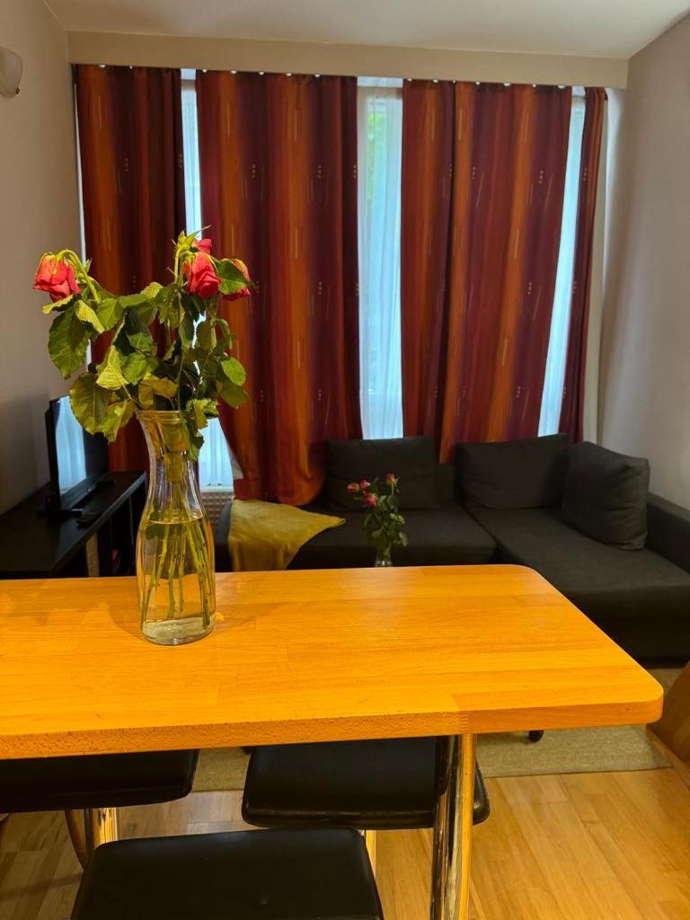 Lisa Appartement Bryssel Exteriör bild